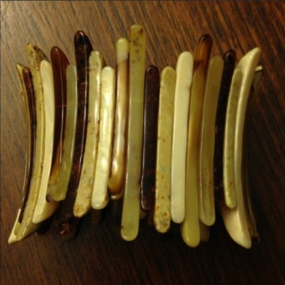 💋REDUCED✔️Sexy Stylish shell/stone bracelet - Picture 2 of 3